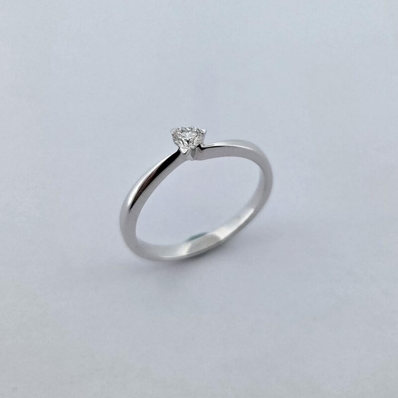 RG 750W 0.15Hsi 2.4gr