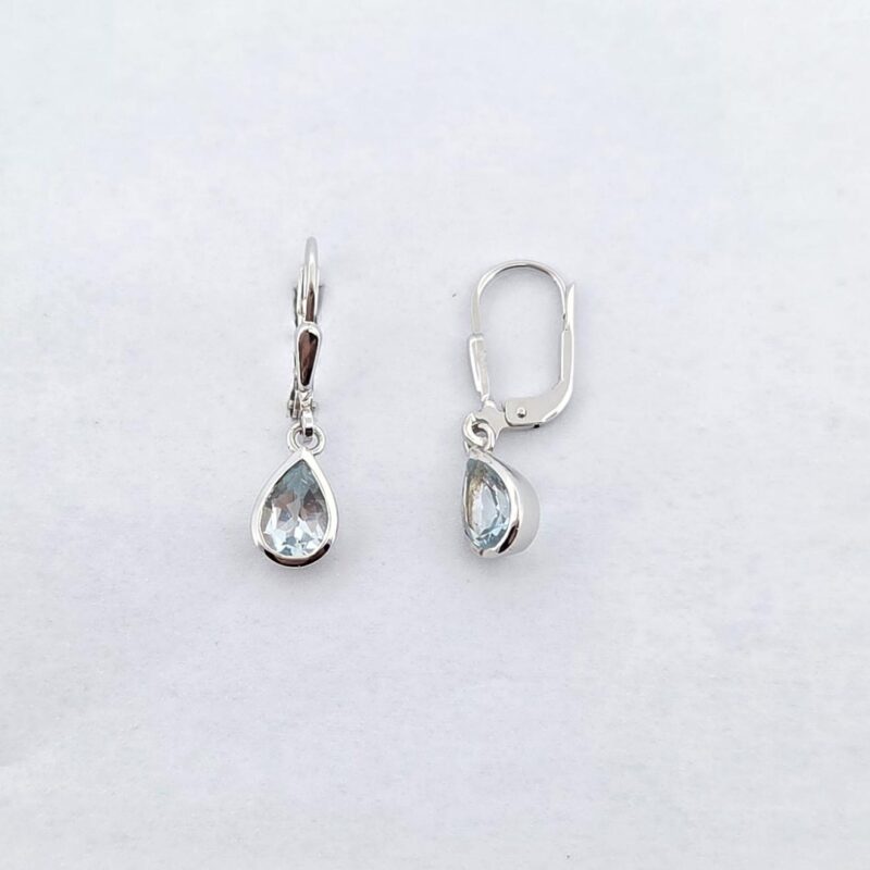 OH 925/Silber Zirkonia hellblau